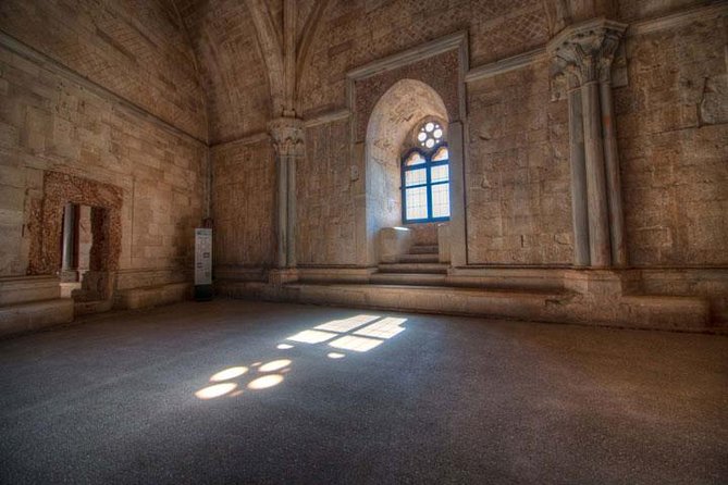 The Charm and Mystery of Castel Del Monte 2-Hour Guided Tour - Insights From the Knowledgeable Guide