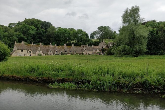 The Charming Cotswolds Private Black Taxi Tour from London - A Closer Look at the Itinerary
