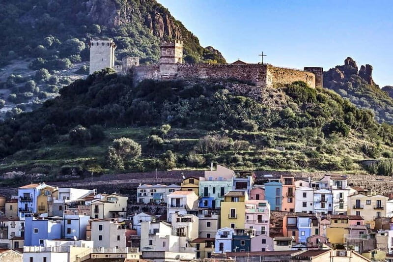 The colors of Bosa: photowalk with tasting and sunset - Who Would Love This Tour?