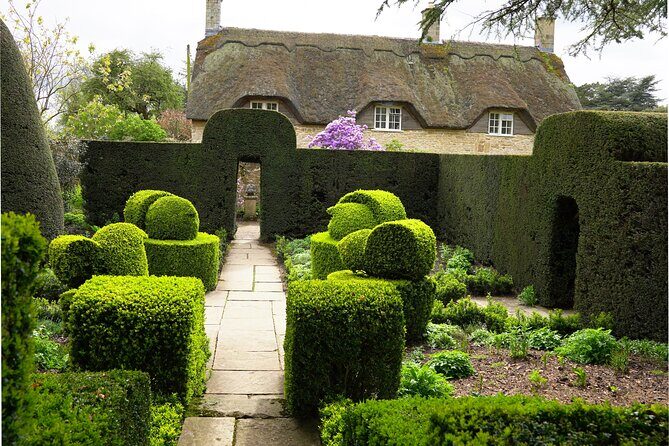 The Cotswolds 2 Day Experience Private Luxury Tour - What to Expect: Practical Details