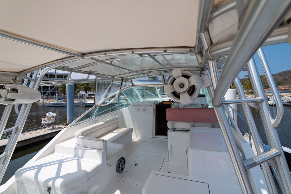 The Crucecita: Private Yacht Cruise in Huatulco With Drinks - Frequently Asked Questions