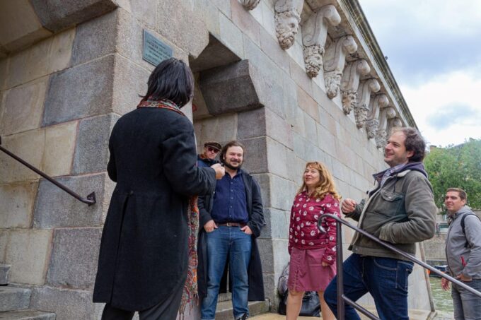 The Dark Side of Paris: Walking Tour With an Actor-Guide - Louvre and Tuileries Gardens: Haunting Histories