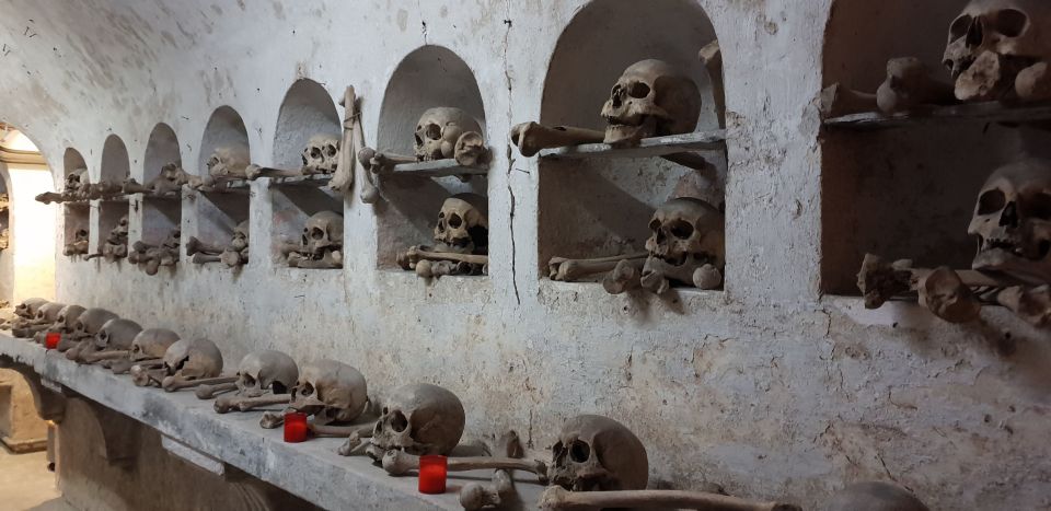 The Dark Side of Rome: St Sebastiano and Callisto Catacombs - Inclusions and Exclusions