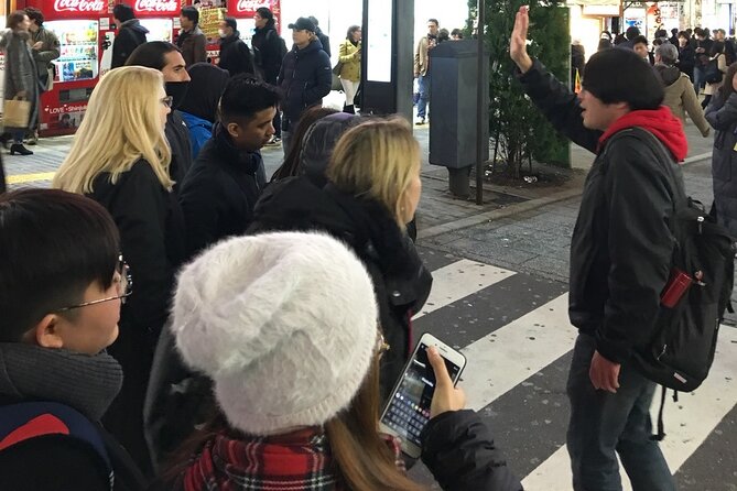 The Dark Side of Tokyo - Night Walking Tour Shinjuku Kabukicho - Personalized Attention and Guided Experiences