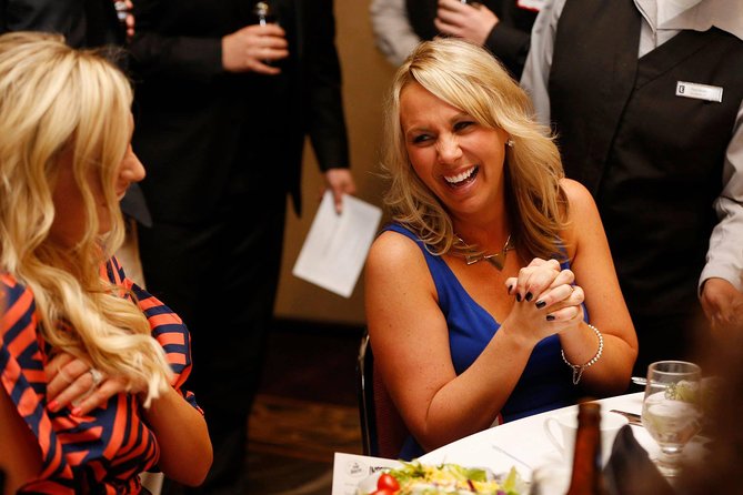 The Dinner Detective Murder Mystery Dinner Show - St. Louis, MO - Convenient Event Logistics