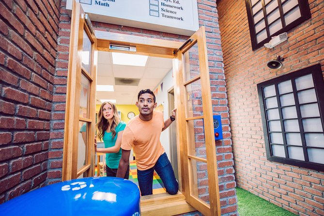 The Escape Game: 60-Minute Adventures at Irvine Spectrum Center - Game Duration and Structure