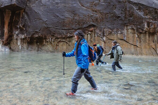 The Famous Narrows Trail in Zion National Park - An In-Depth Look at the Tour