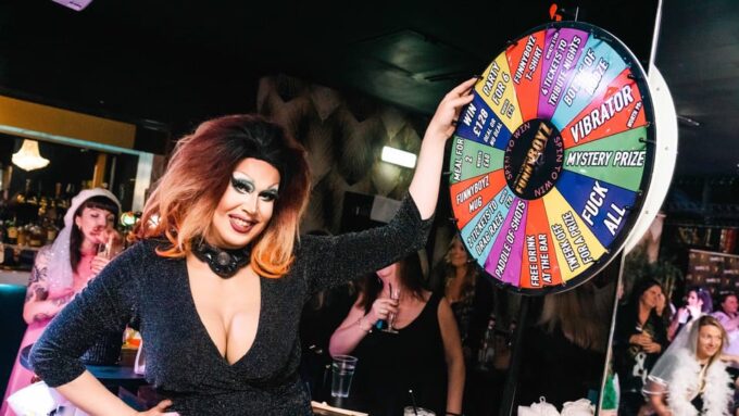 The Funnyboyz Bottomless Brunch Hosted by Drag Queens - Sum Up