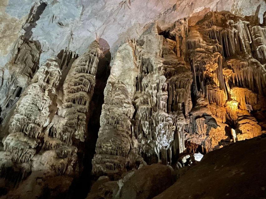 The García Caves Tour, With Guide, Transfer and Tickets - Mirador Del Obispado