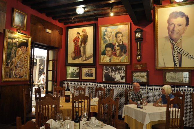 The Genuine Malaga Wine & Tapas Tour - Local Exploration