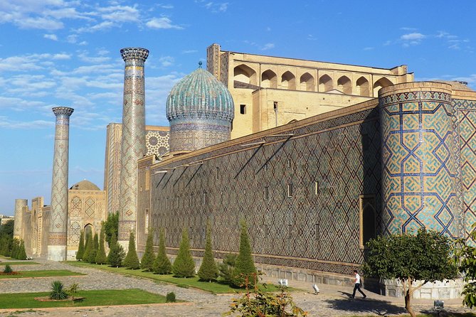 The Golden City of Samarkand: A Self-Guided Audio Tour - Key Features of the Tour