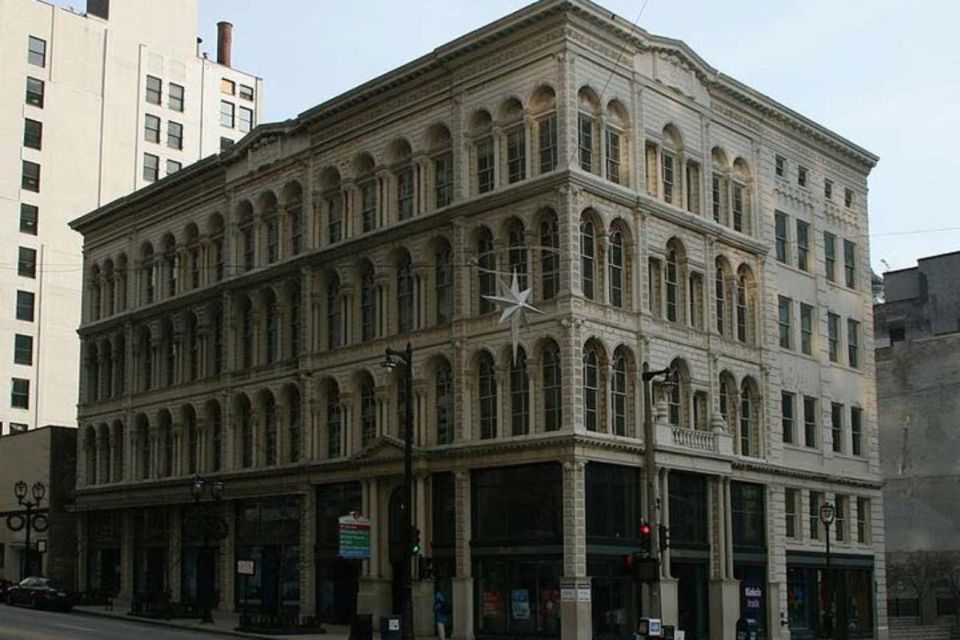 The Grand Milwaukee Walk: A Self-Guided Audio Tour - Tour Highlights