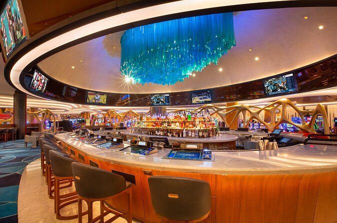 The Guitar Hotel Private Transfer SUV - How Travelers Describe the Service