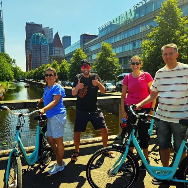 The Hague: Guided Bike Tour with Storyteller Guide - Why This Tour Appeals to Travelers