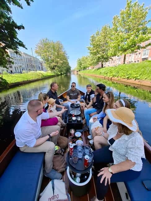 The Hague: individual tickets for an electric boattour! - Practical Details: What Travelers Should Know