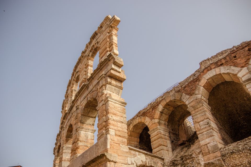The Highlights of Verona Small Group Walking Tour - Iconic Sites to Explore