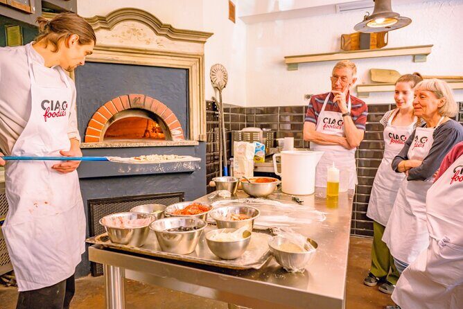 The Italian Way: Pizza and Gelato Class with Unlimited Wine - Key Points