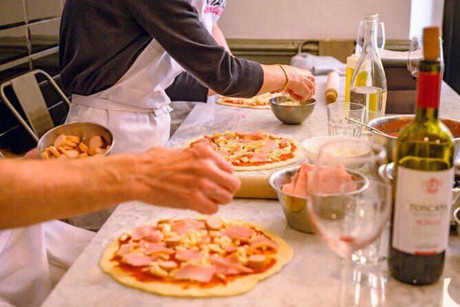 The Italian Way: Pizza and Gelato Class with Unlimited Wine - A Deep Dive into the Experience