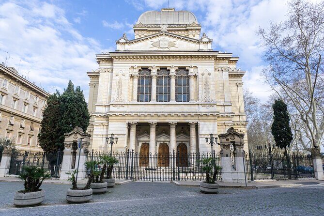 The Jewish Ghetto in Rome with our guide - Authentic and Insightful Experience