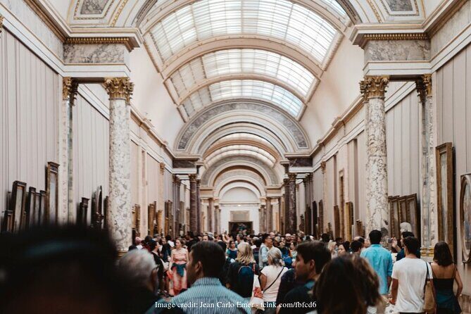 The Louvre Museum Private 2.5h Family-Friendly Tour - A Close Look at the Private Family Louvre Tour