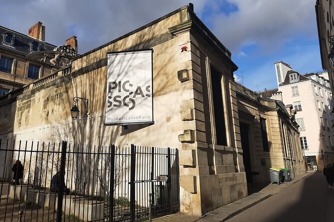 The Marais/Paris - the Historic, Trendy, Jewish, LGBT District - Key Points