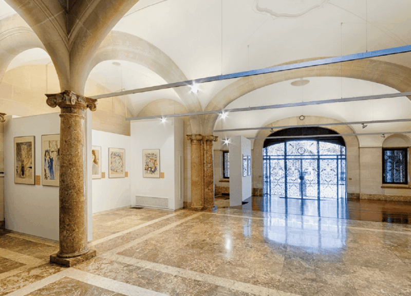 The March Palace Entry Ticket - Visitor Information