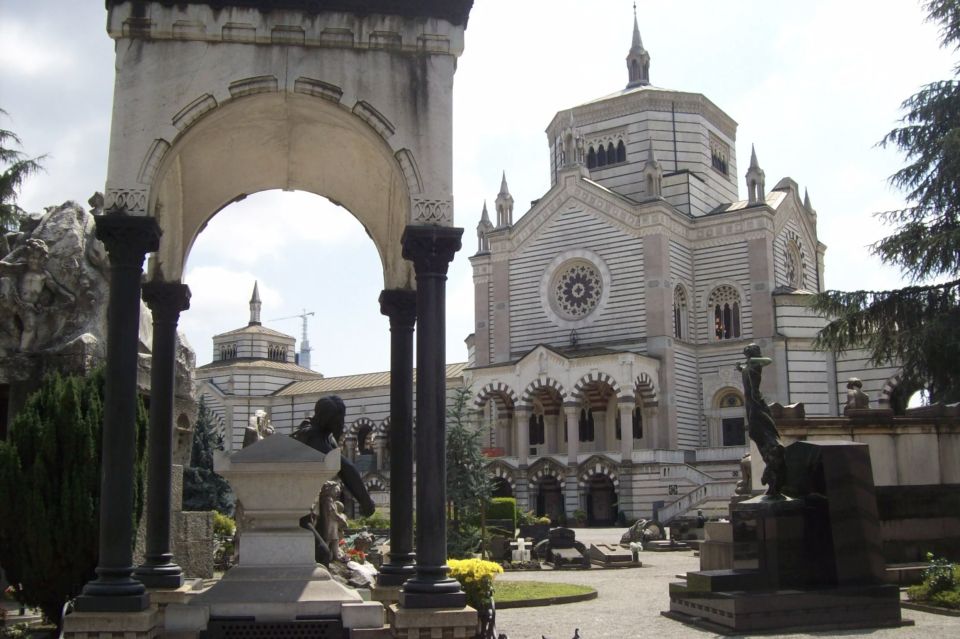The Monumental Cemetery of Milan: Discover the Unexpected - Frequently Asked Questions