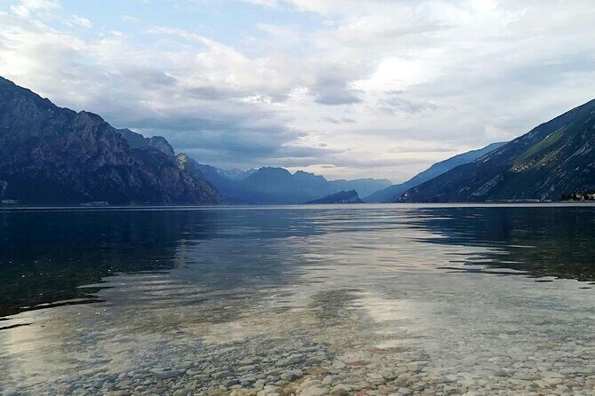 The Original Lake Garda Tour with Boat Trip from Southern Hotels - FAQ
