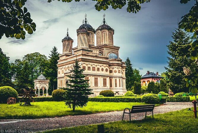 The Palace of Vlad the Impaler from Târgovite & Arges Monastery - An In-Depth Look at the Tour Experience