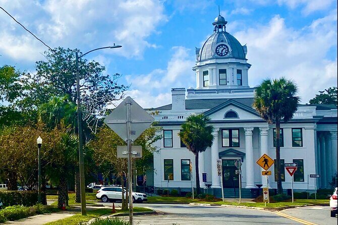 The Palmetto Pioneers: A Self-Guided Monticello Walking Tour - How It Works and What You Get