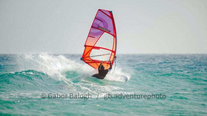 The Perfect Windsurfing Trip: Rent Top Equipment With Rent&Go in Fuerteventura! - Rent Online or On-Site