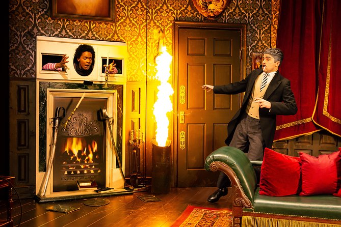 The Play That Goes Wrong Off Broadway Show Ticket - Tips for an Enjoyable Experience