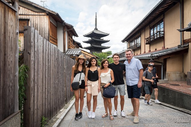 The Right Way to Know Kyoto - Discovering Kyotos Artisanal Treasures