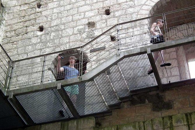 The Royal City of Loches, discovering a treasure that's off the beaten track - Exploring Loches: A Hidden Gem in the Loire Valley