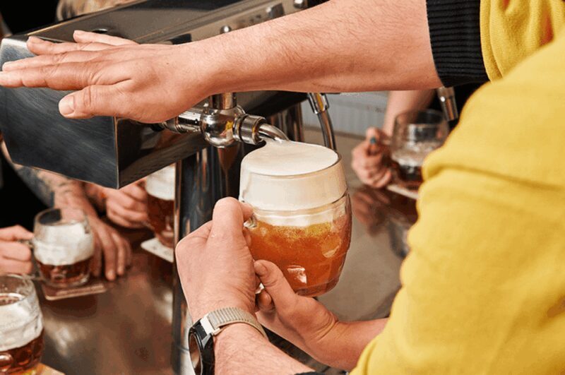 The School of Beer: Traditional Czech Art of Pouring Beer - The Value for Money