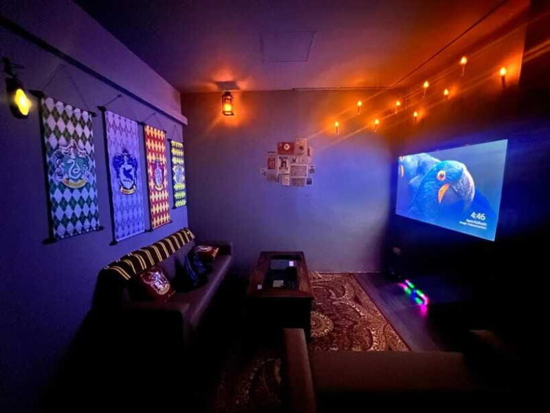 The Social Chamber: 3 Hour Themed Lounge Rooms for Layover - The Sum Up