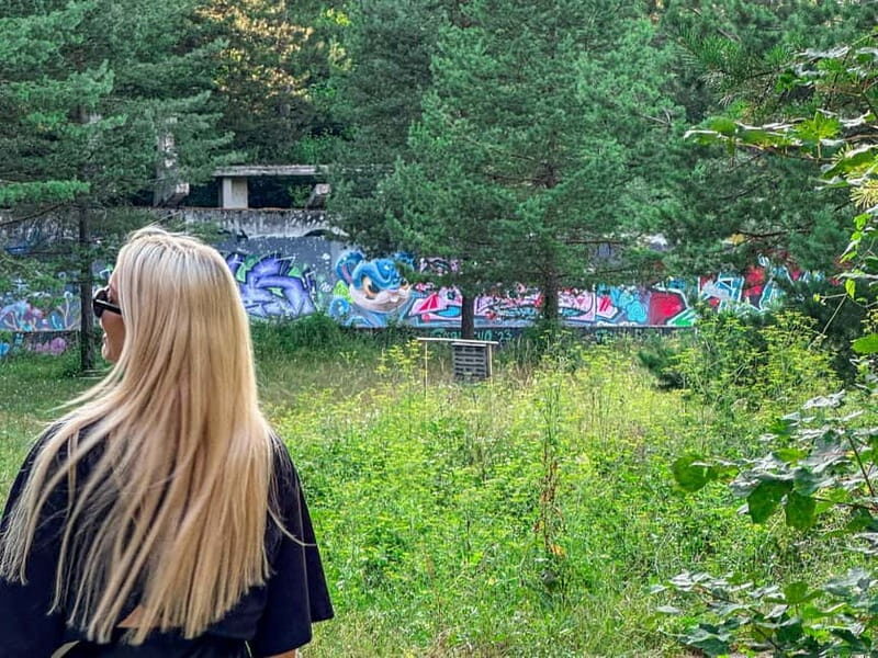 The spirit of the Winter Olympics | Hike along the bobsleigh track - Local Bosnian Cuisine and Relaxation