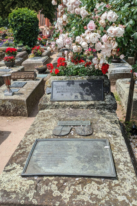 The St. Johannis Cemetery and the Hesperides Gardens - Frequently Asked Questions