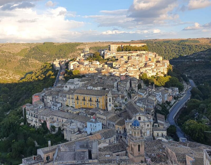 The Two Ragusa - Scenic Walking Tour - Scenic Itinerary and Breathtaking Views