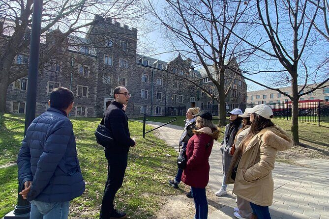 The Ultimate Downtown Toronto Walking Tour - What’s Included & What’s Not