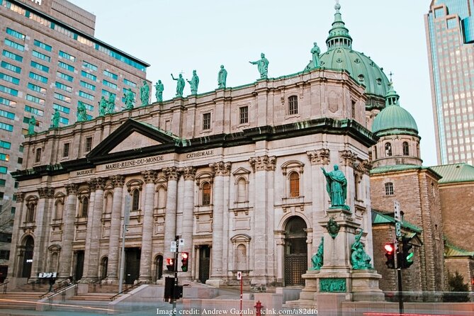 The Underground Network of RÉSO Montreal: Private 2.5-hour Tour - Private Tour Experience
