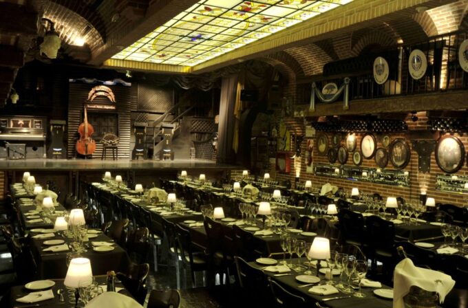 The VIP Window: Only Show + Beverage + Free Transfer - Reservation and Cancellation Policy