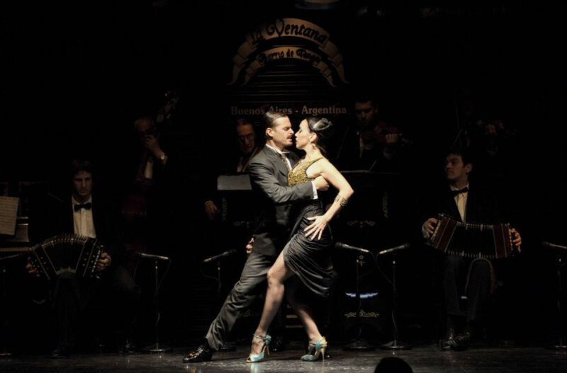 The VIP Window: Tango Lesson + Dinner + Show + Free Transfer - Itinerary Breakdown
