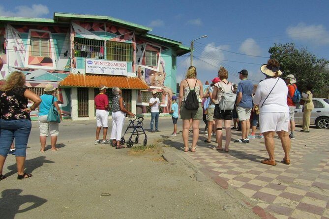 The Whole Story Tour + A Ride - Authentic Experiences and Unique Highlights