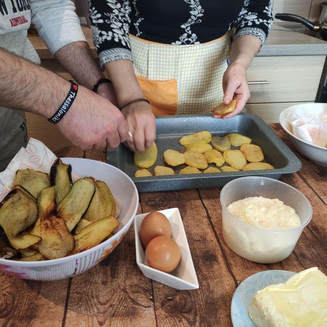 Thessaloniki: Cooking & Dining Experience with Greek Family - The Sum Up