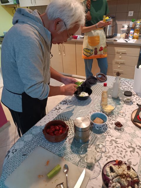 Thessaloniki: Cooking & Dining Experience with Greek Family - FAQ