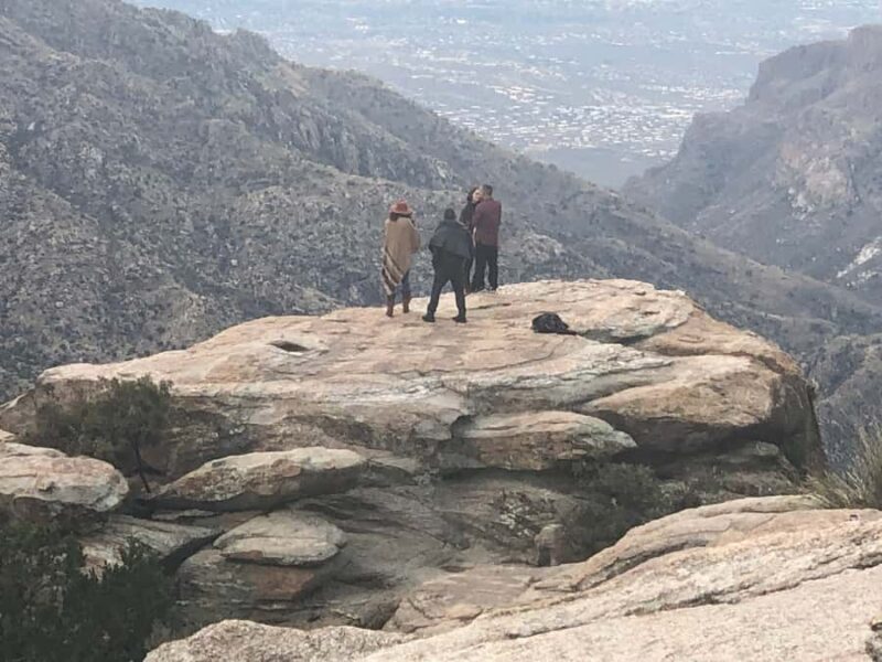 This guid tour lets the customers experience 4 bio zones. - Key Points