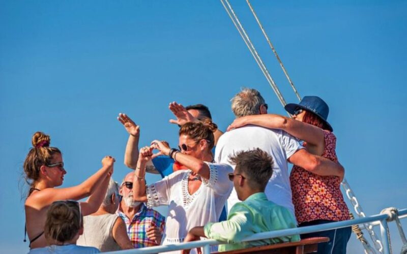 Three Island Boat Tour With Lunch - Practical Details and Tips