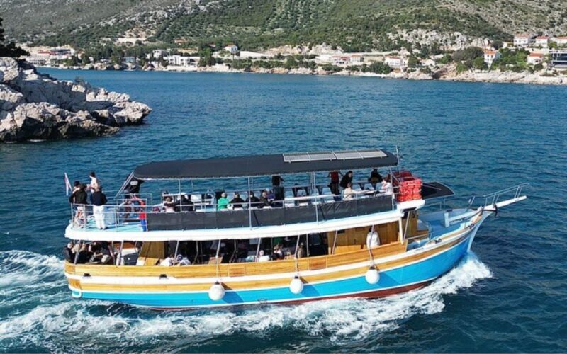 Three Island Boat Tour With Lunch - Summary