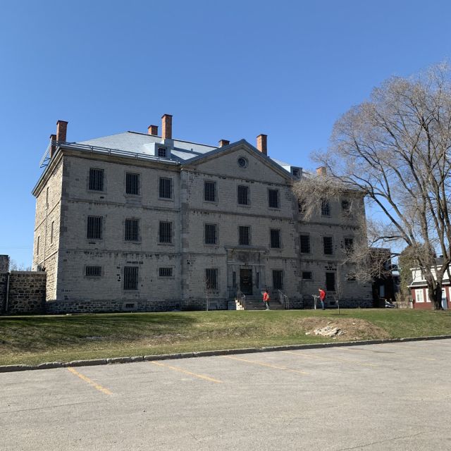 Three Rivers Self-Guided Walking Tour & Scavenger Hunt - Accessibility and Suitability